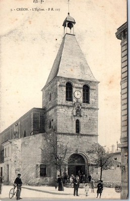 33 CREON - Ansicht der Kirche.