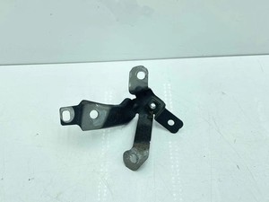 BMW 4 Cabrio F33, F83 Kotflügelhalter vorne links 7300943 2.00 Diesel 31526208