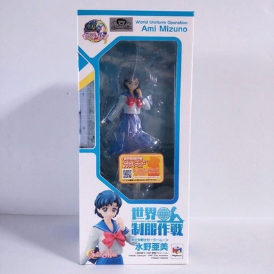 MegaHouse Sailor Moon Ami Mizuno Figure 1/10 Scale World Uniform Action New