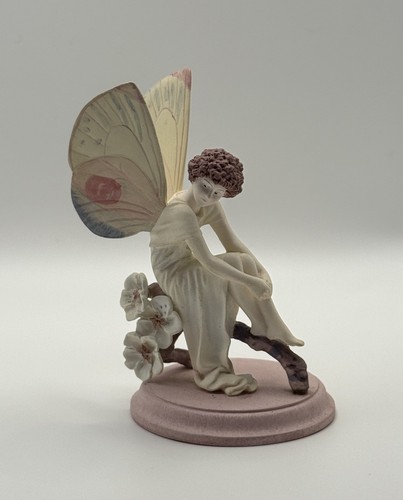 Eaglemoss Pear Blossom Fairy Orchard Fairies Figurine Enchanted World 2004