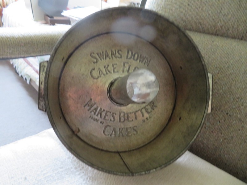 Original Swans Down CAKE FLOUR ANGEL FOOD Pan Metal USA E. KATZINGER CO. CHICAGO