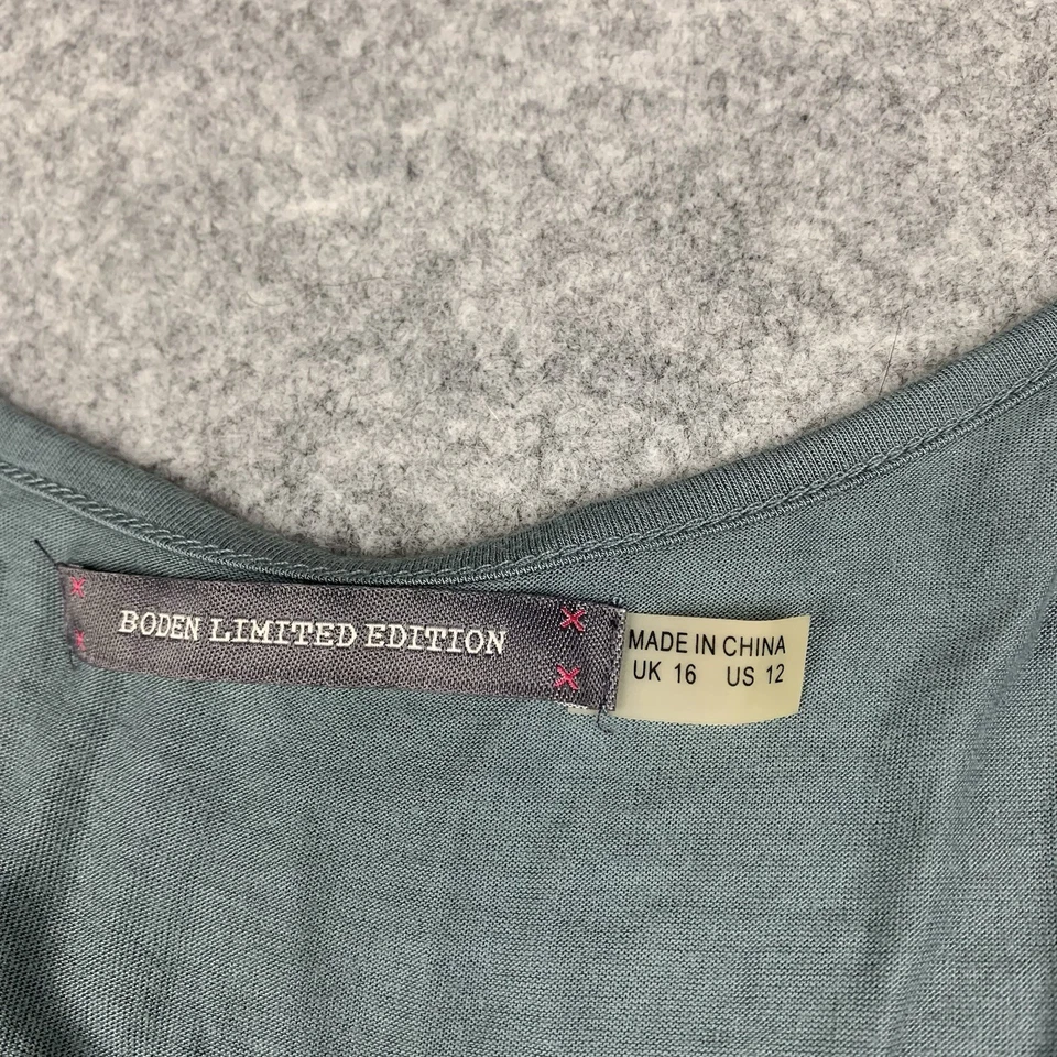 Camiseta sin mangas Boden para mujer talla grande viscosa con seda sin mangas cuello redondo básica Foto 3 de 4