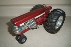 FLYIN' FARMALL 560 PULLER TRACTOR INTERNATIONAL IH ERTL Vintage Farm Toy — photo 3