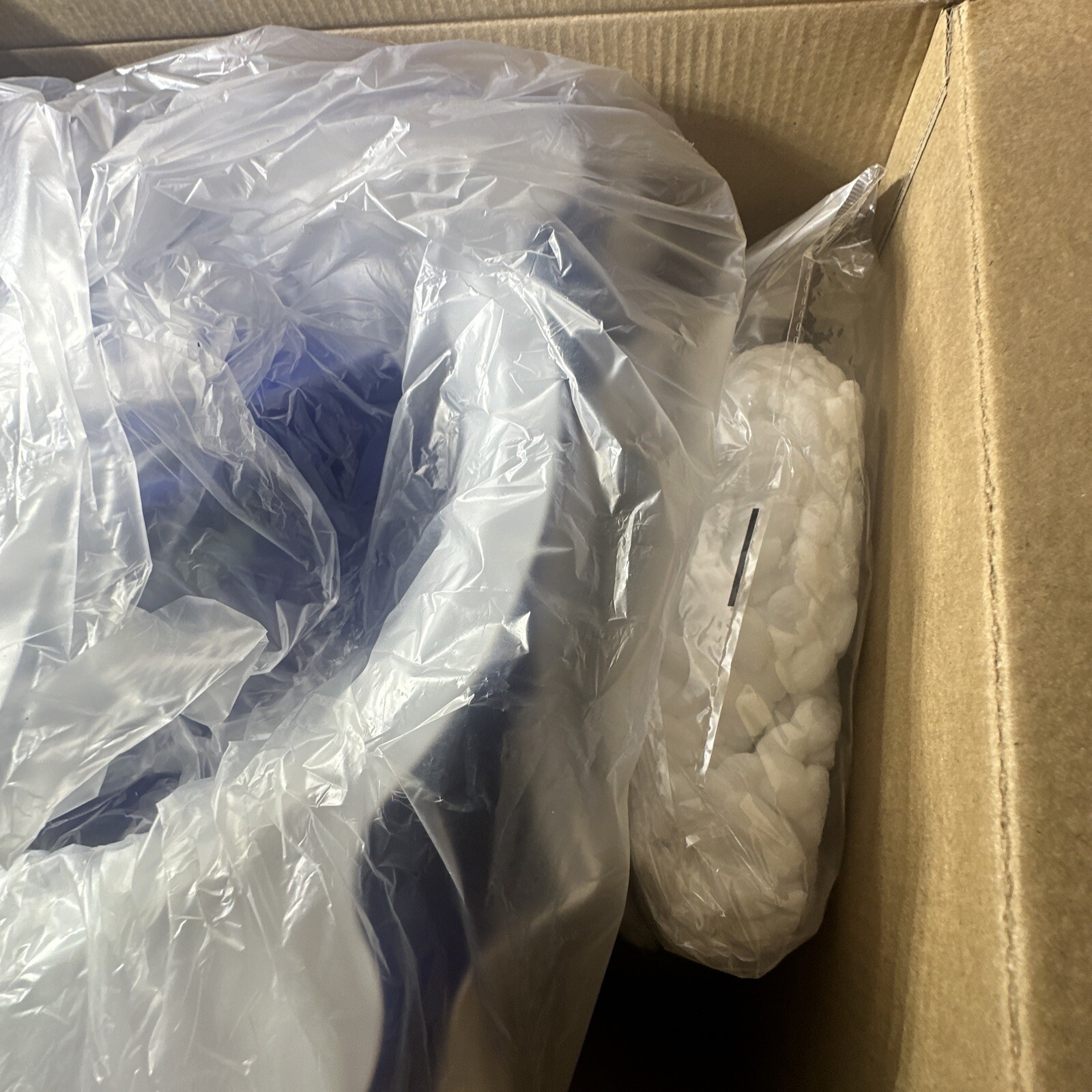 Mr. Clean Spin Mop Dual Bucket System Separates Clean & Dirty Water