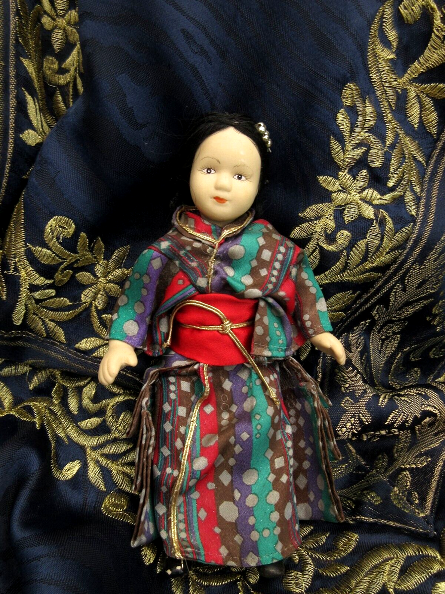 Vintage Porcelain Chinese Style Doll Dressed as Geisha Very