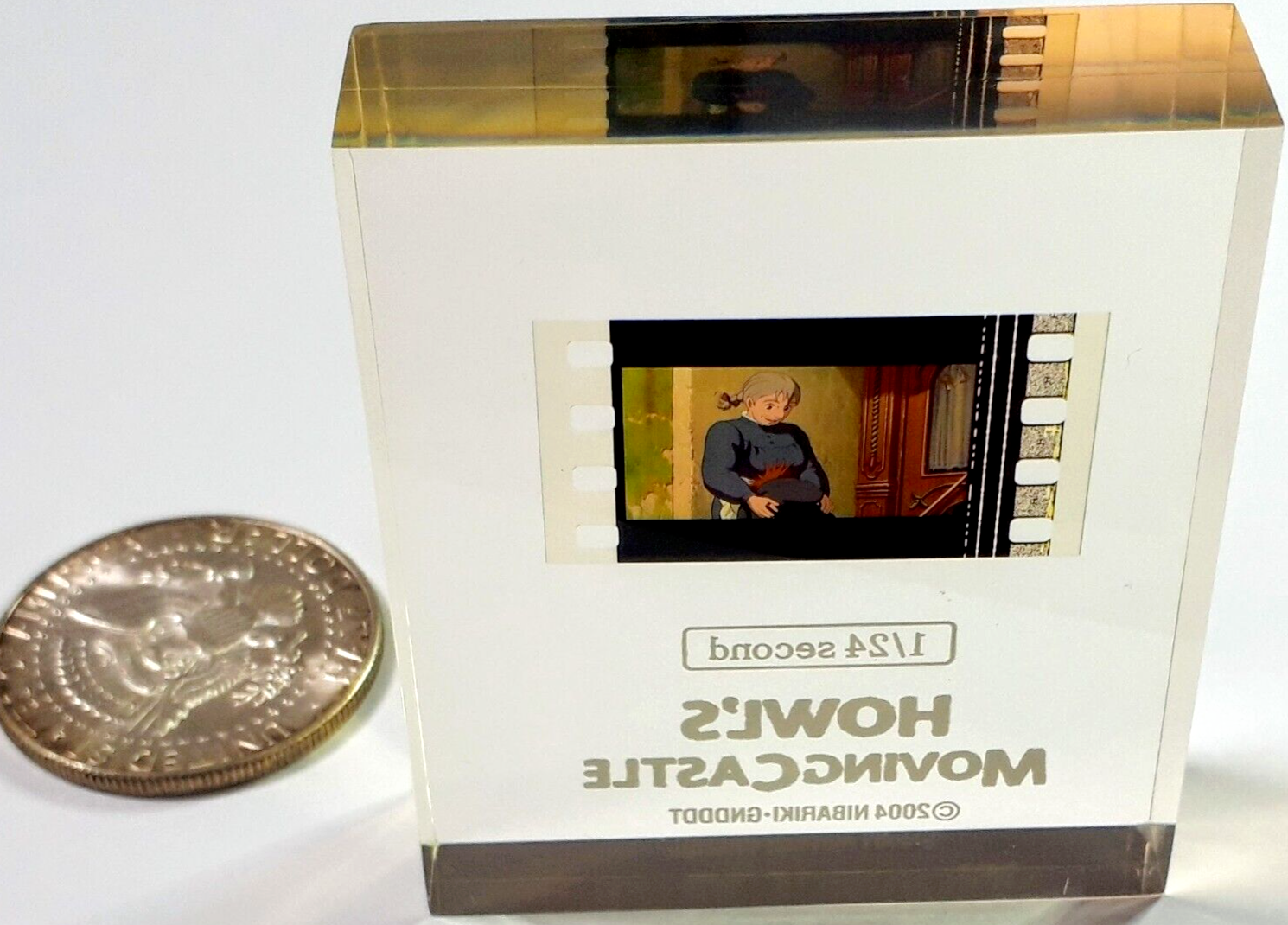 Studio Ghibli Howl's Moving Castle 1/24 second film frame