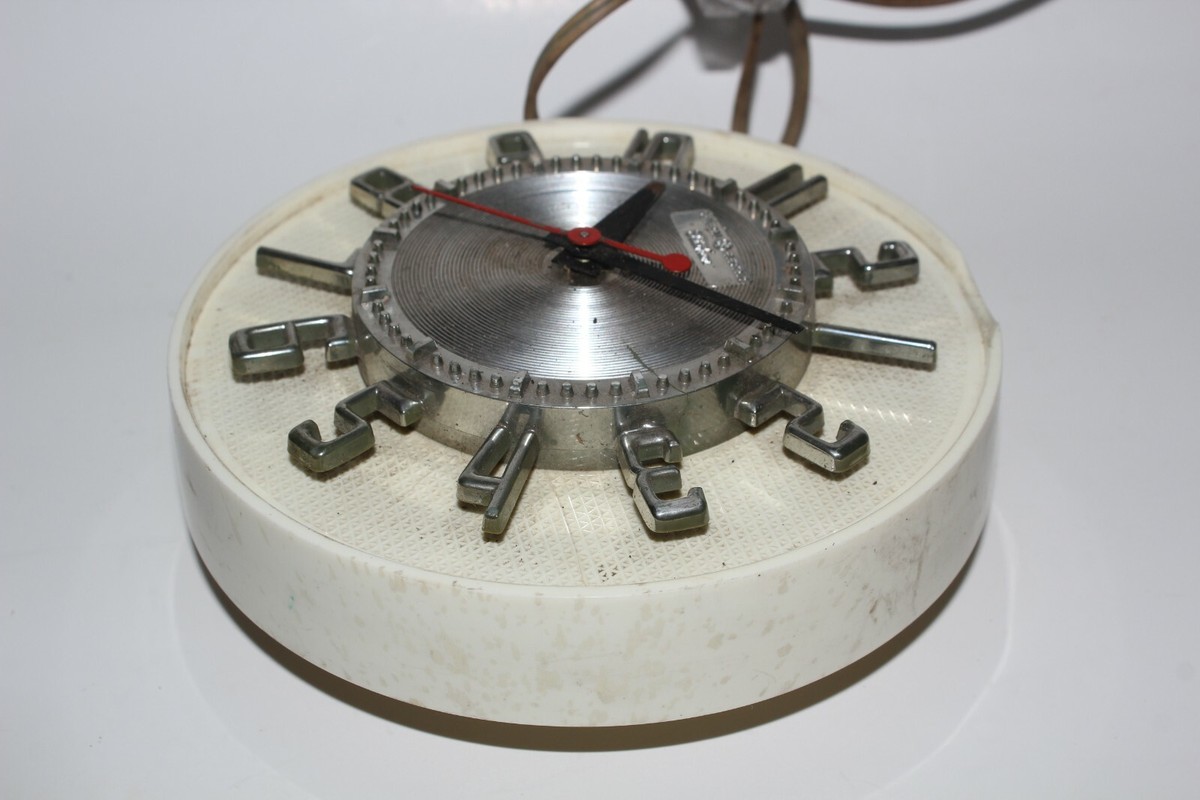 General Electric Wall Clock 2H104 Vintage Telechron Plastic