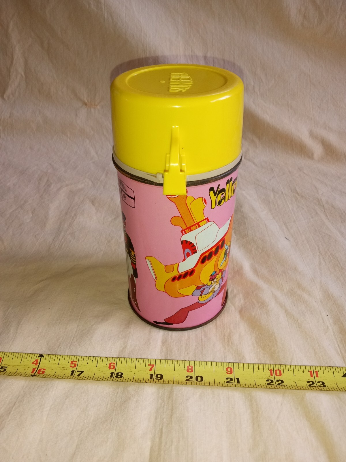 1968 Beatles YELLOW SUBMARINE LUNCH BOX thermos, ( thermos only ). nr