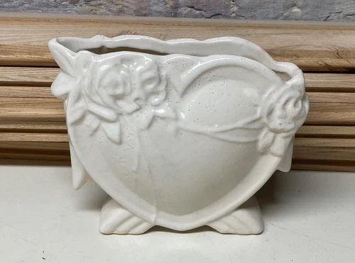 Vintage McCoy Pottery White Heart Vase Planter 1940's 6" Tall Nice Condition