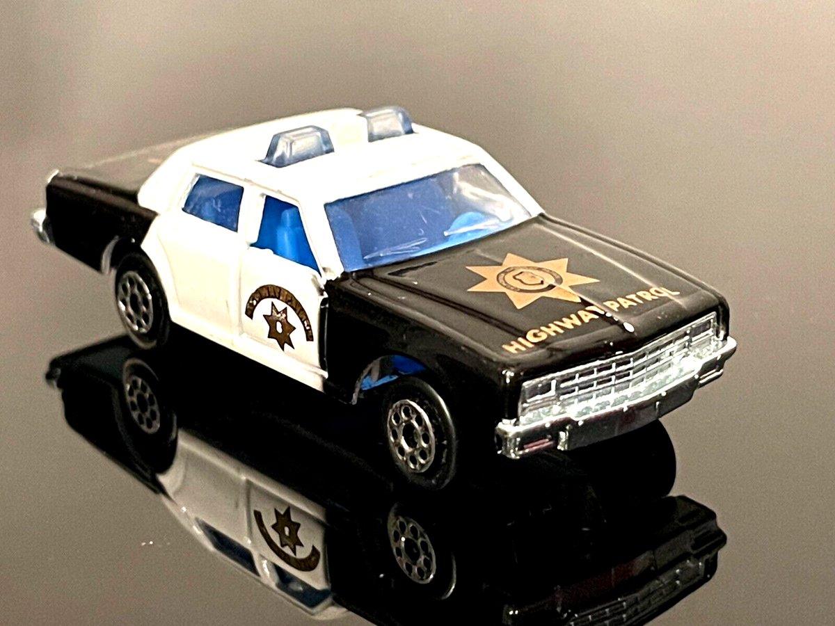 Majorette Vintage 1980s Chevrolet Impala 1/64 Police car 1/60