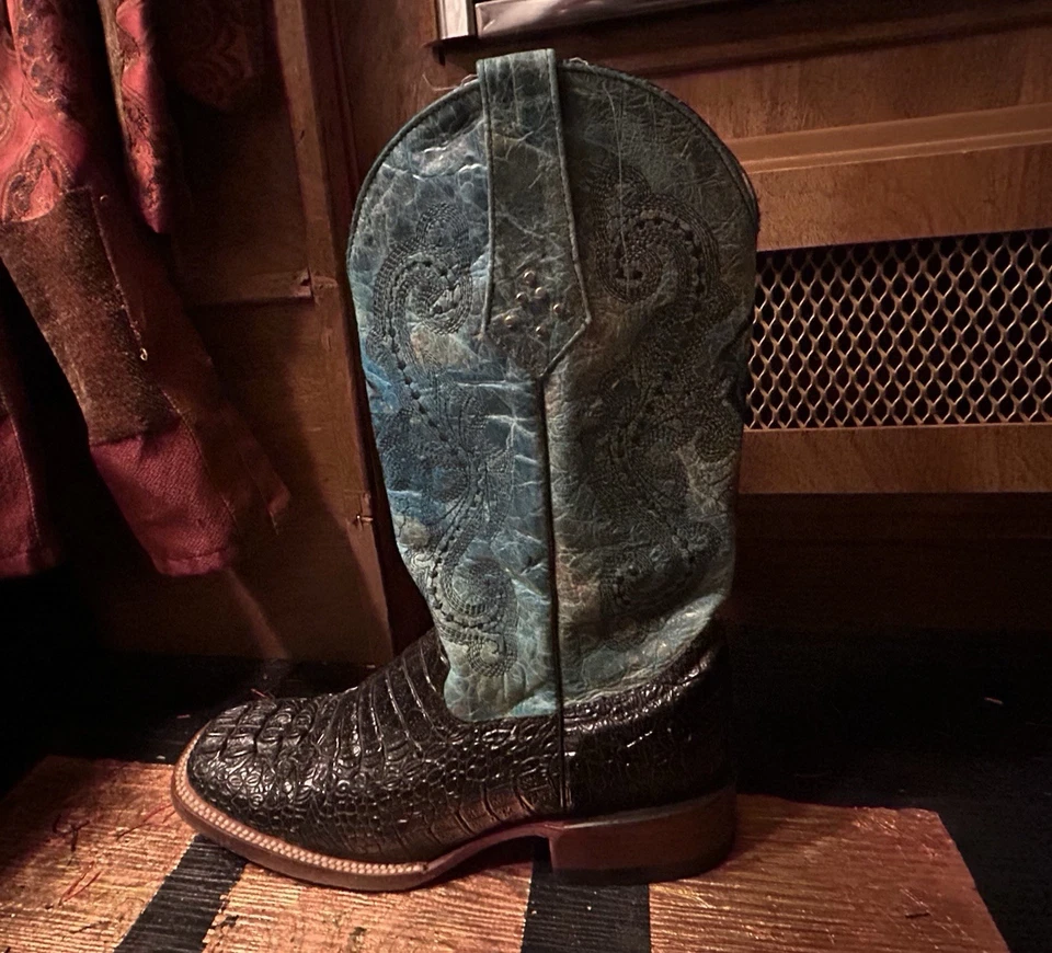 Botas Ferrini Mujer Cuero Caimán Azul Perfecto Estado Talla 8 EE. UU. Foto 3 de 4