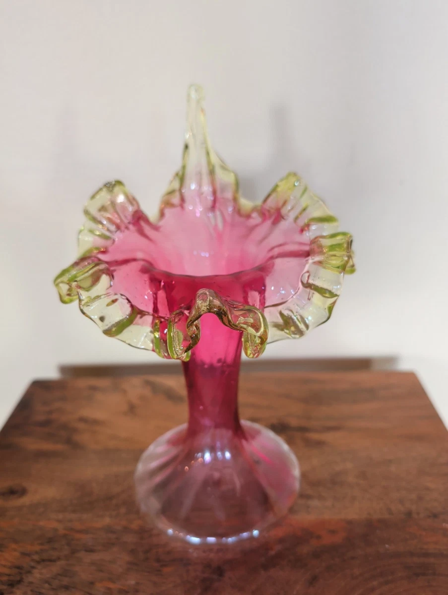 Jack In The Pulpit Vase In Fenton Art Glass for sale | eBay