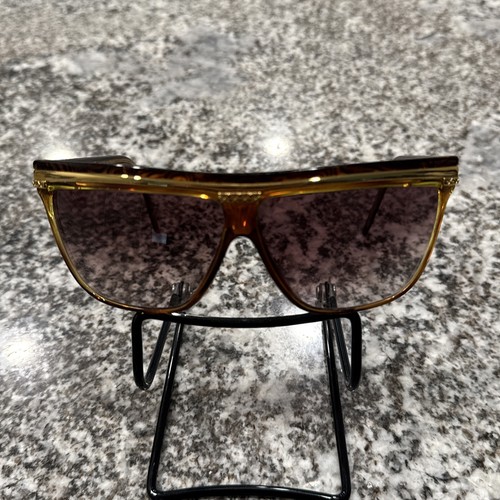 Vintage Laura Biagiotti Oversized Sunglasses Brown Gold Tortoise Frame P-42/S