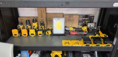 Wandhalterungen Batterien 18V 20V Typ Dewalt 5er Set Aufbewahrung Werkstatt Praxis