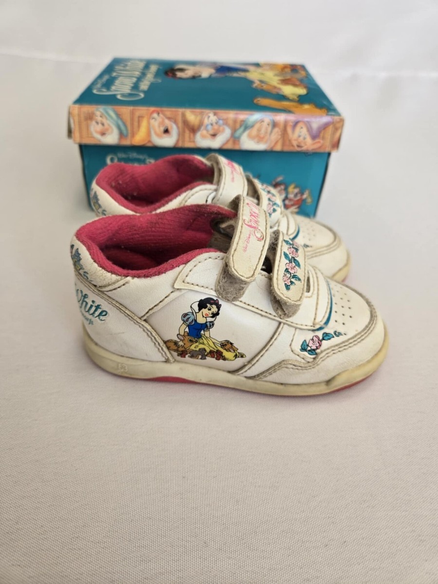 Vintage 1990s Disney Snow White Kids Sneakers Shoes Size 4  display picture 1