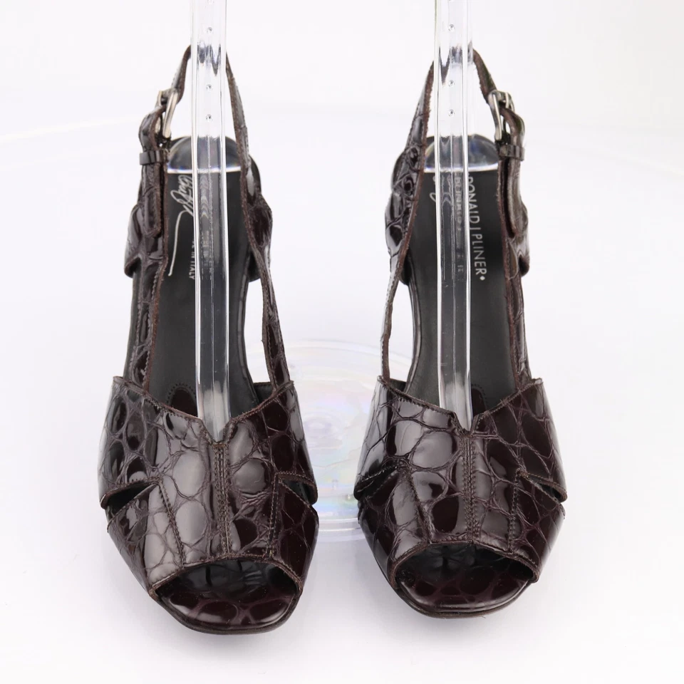 Sandalia Donald Pliner para mujer Ina talla 10 charol ciruela oscura cocodrilo retro tacón cono Foto 3 de 4