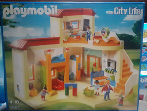 guarderia de playmobil