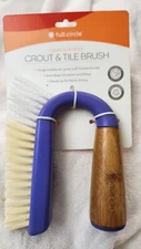 Full Circle  Grunge Buster  5 inch Bamboo  Grout and Tile Brush - Purple     MB