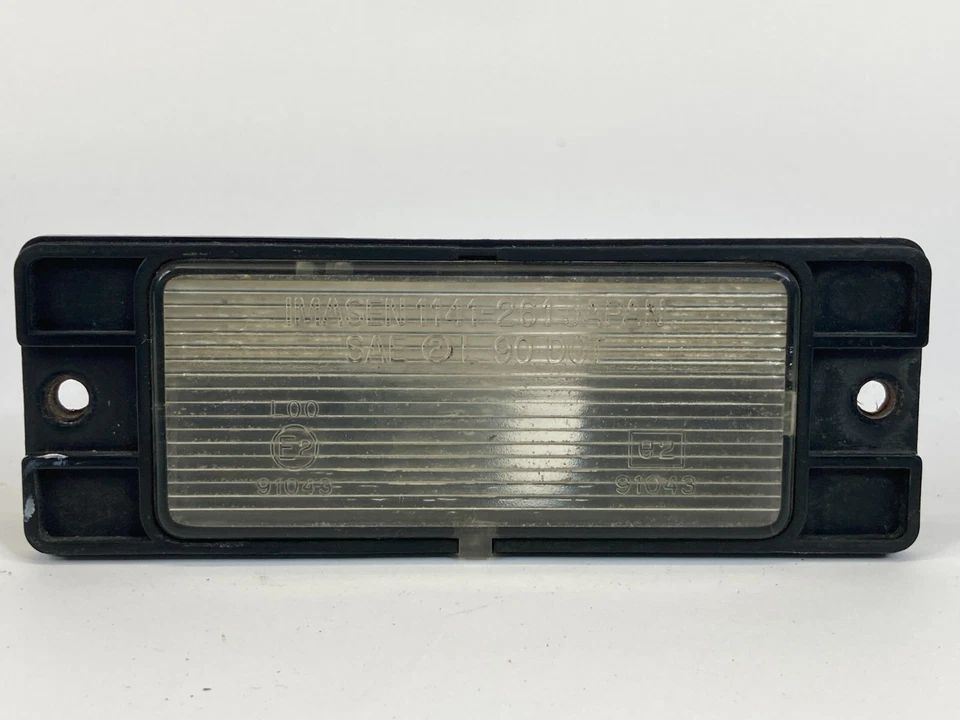 Conjunto de lámpara de luz de matrícula trasera deportiva Mitsubishi Montero 1997-2003 OEM Foto 2 de 4