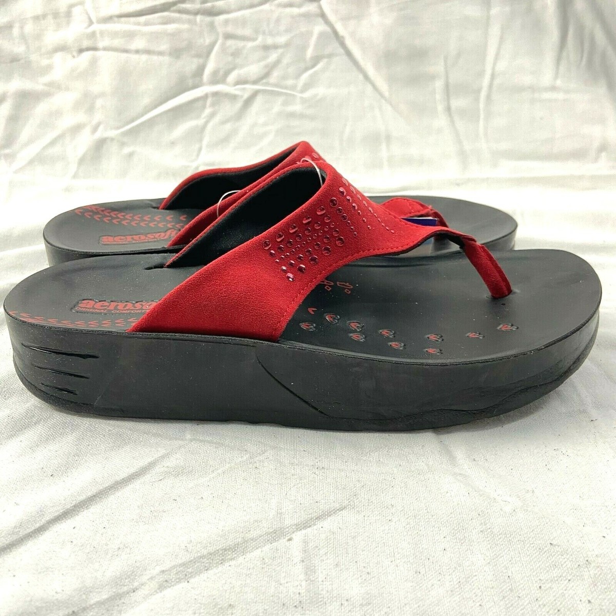 Aerosoft Womens Red Flip Flop Platform Sandal Size M