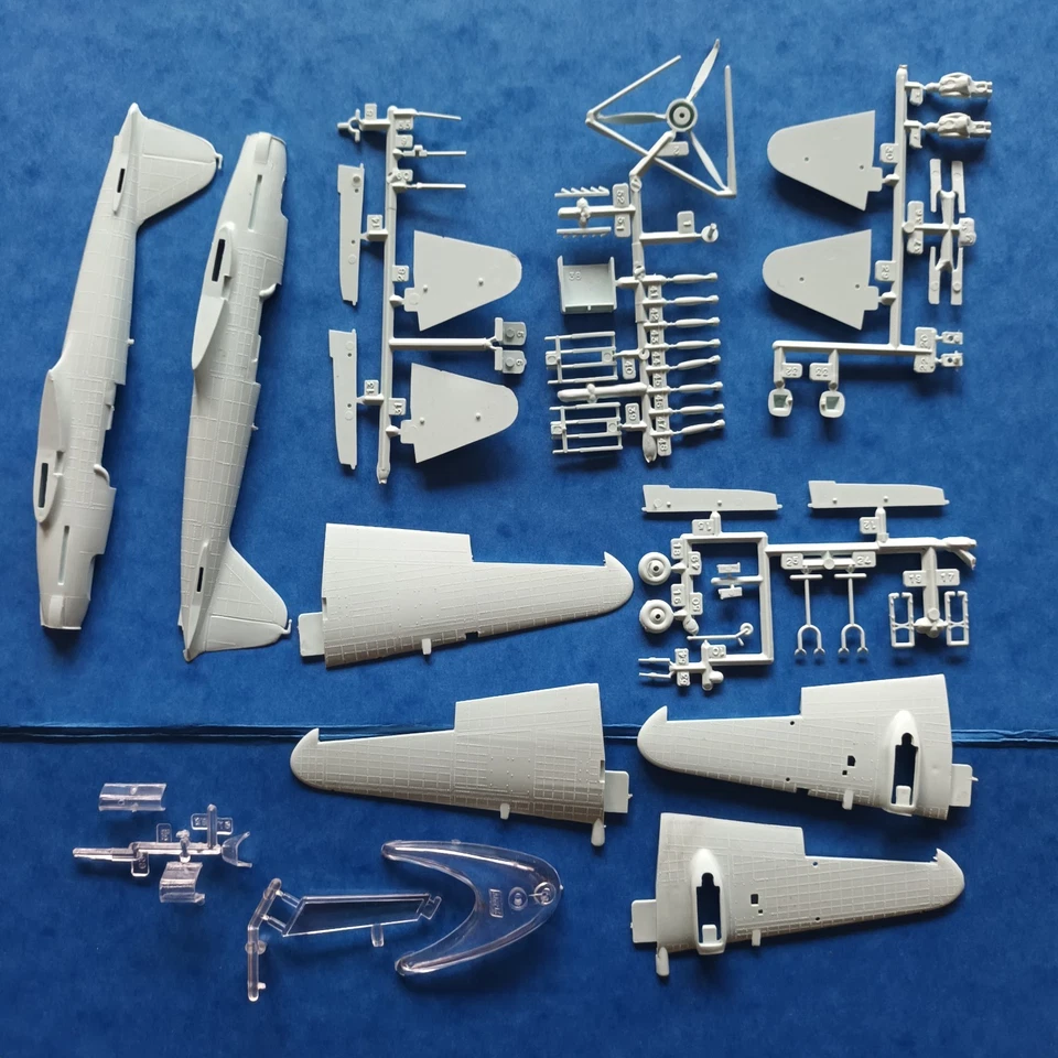 KIT Aeromodello STORMOVIK - AIRFIX-72 #293 - anni '60 - VINTAGE - Immagine 2 di 4