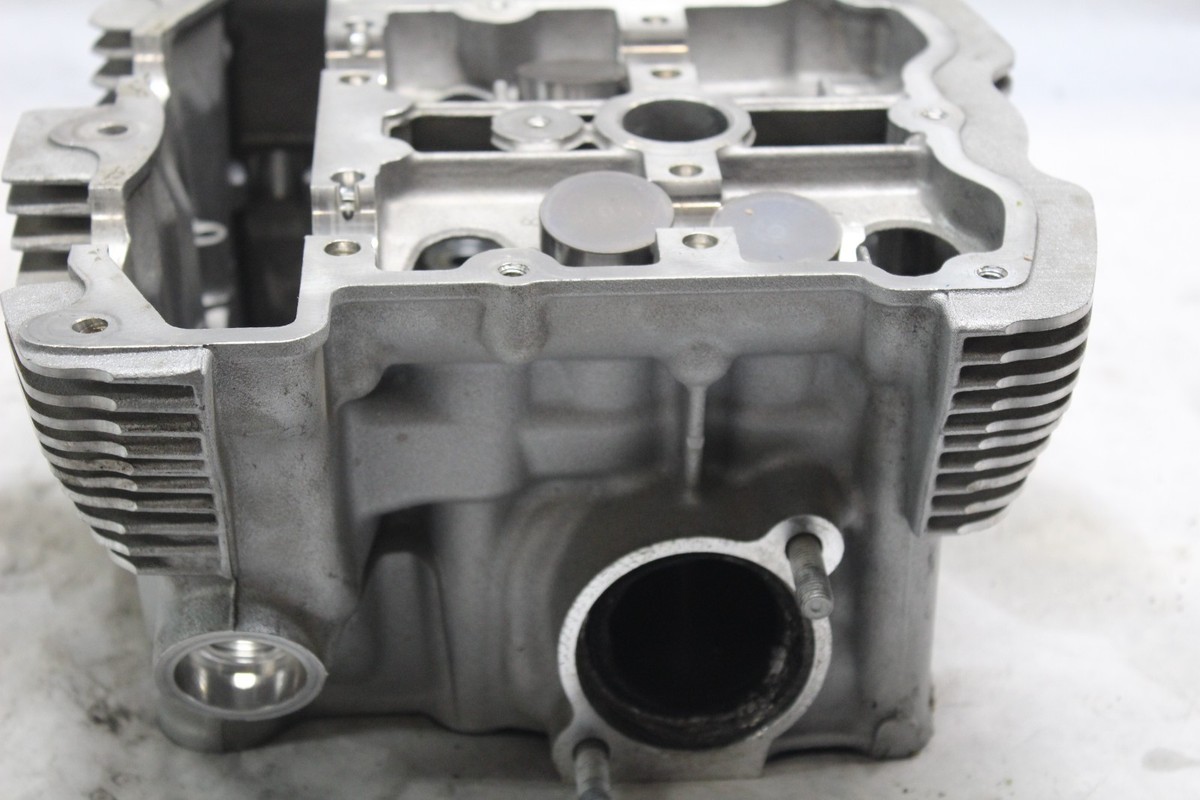 アルバ様⁂ 17013-02K REAR CYLINDER HEAD 16989-01K 2002 HARLEY DAVIDSON V-ROD