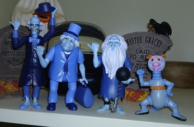 SDCC Haunted Mansion Hitchhiking Ghosts Super7 Disney Reaction 3 Figures LOOSE