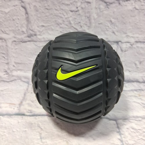 Nike recovery ball 5" Massage Pressure  Trigger Point Muscles Shoulder Back 