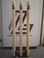 Lorimers Wooden Spring Return Cricket Stumps 28" - Free P&P