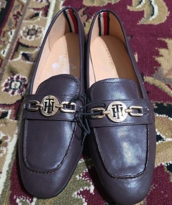 Tommy Hilfiger Penny Loafers  Brown Leather Slip On Shoes Women s 7.5 W Flats
