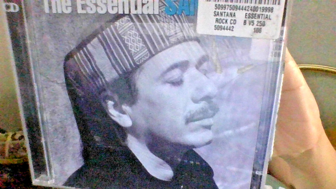 The Essential Santana CD - Like New