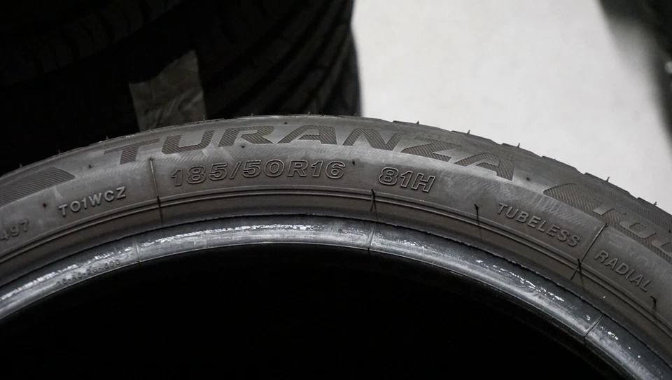 Sommerreifen - Bridgestone Turanza T001 - 185/50 R16 81H  - Bild 4 von 4