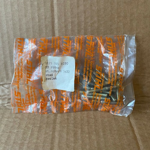 Genuine Stihl air filter Stud M5x22 041G, 075 076 Chainsaw - 9121 319 1030 J286 - Picture 2 of 3