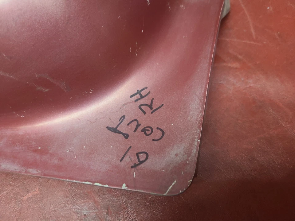 Continental 1961 luz trasera maletero guardabarros cuarto panel de extensión par C1VB57423A Foto 3 de 4