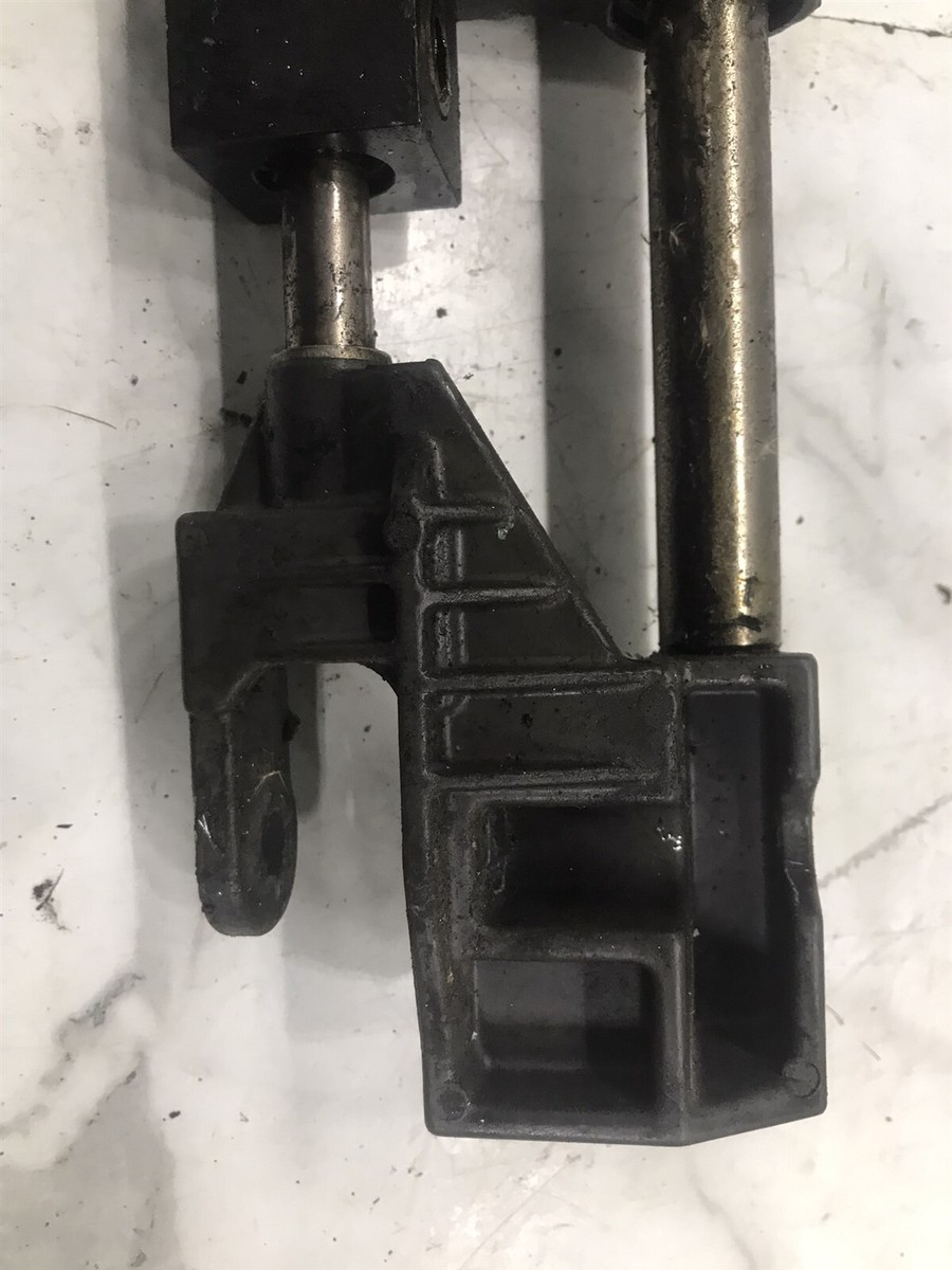 92 OMC 5.0 Cobra Stern Out Drive power steering hydraulic