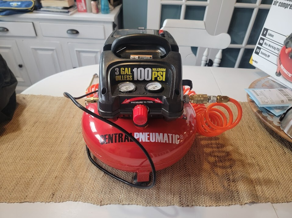 USED CENTRAL PNEUMATIC PANCAKE AIR COMPRESSOR 60637 3 GAL 100 PSI eBay