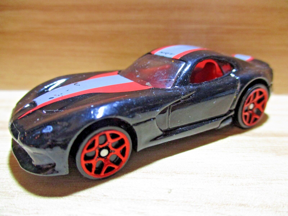 Hot Wheels 2013 Viper Sports Car 1:64 Scale Loose Black Miniature Toy Car