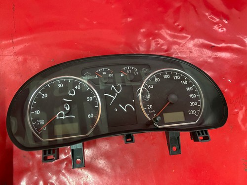 Tacho Kombiinstrument VW Polo 6Q0920801 VDO 110080124025