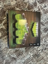 Glow In The Dark Beer Ponga Zestaw 20 filiżanek 3 kulki 2 stojaki BBQ Impreza Urodziny Nowy