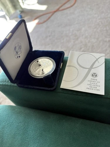 2004 American Eagle One Ounce Proof Silver Bullion Coin with Box