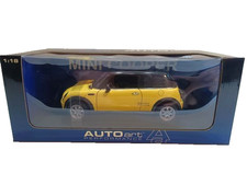 AUTOart 1/18 Mini Cooper Yellow