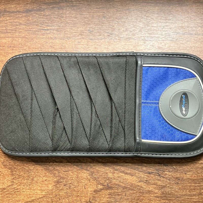 cdProjects Sport PVC CD/DVD/Blu-ray Carry Wallet Case Belt Loop Black/Blue