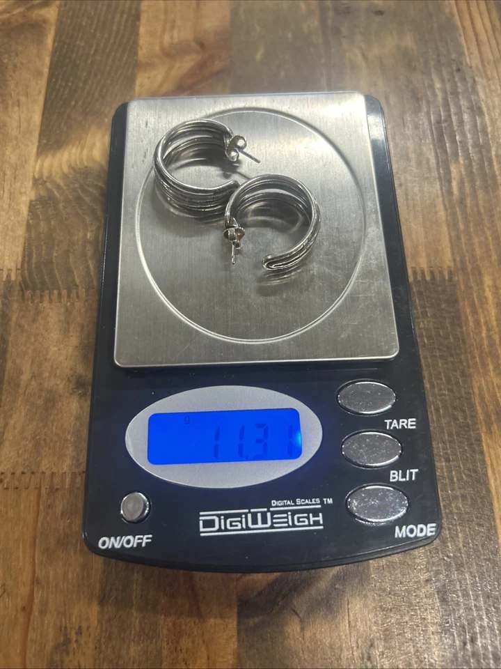 Pendientes de aro James Avery de plata y paladio con respaldo de plata de ley 11,31 G Foto 4 de 4