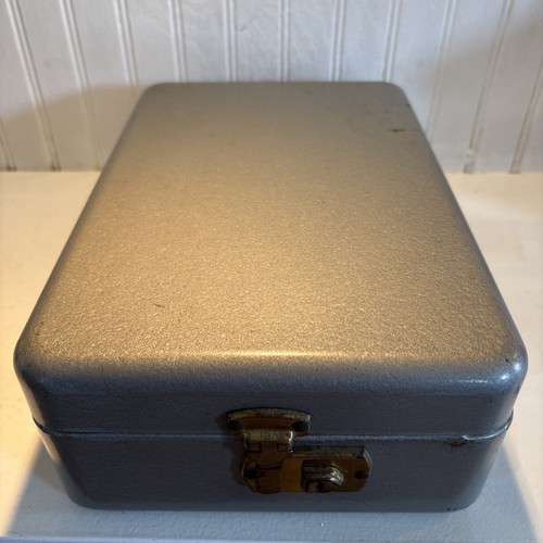 Vintage Metal Index File Card Storage Box w/ Lock & Key 7 X 3 Cards Mid Century