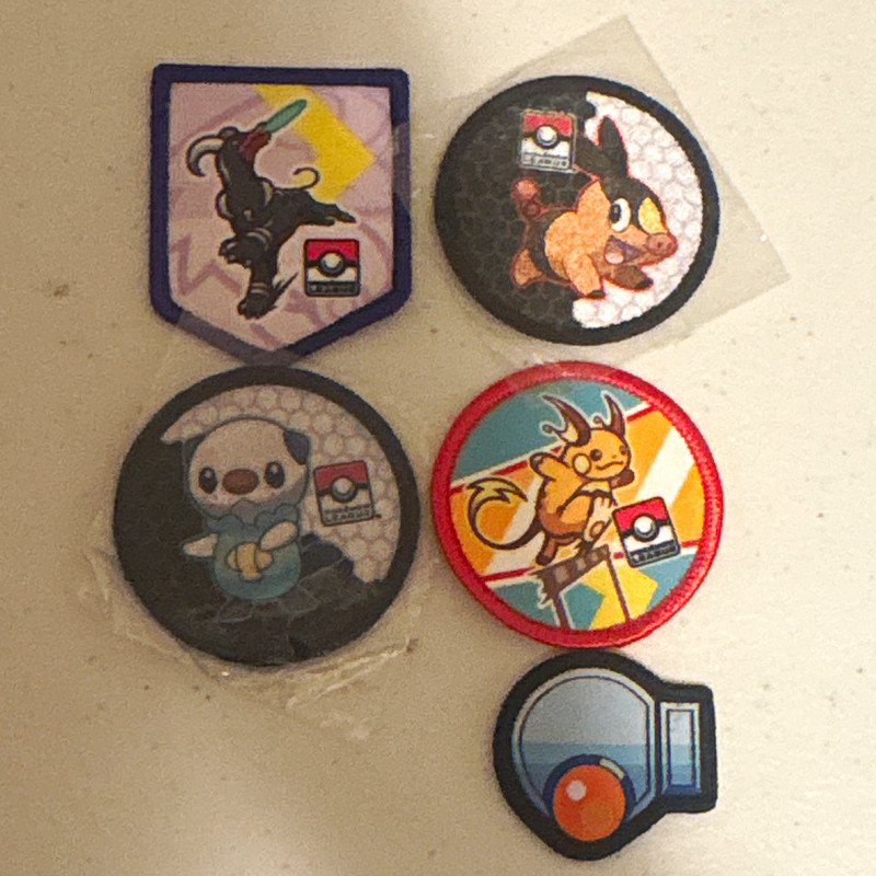 Official Pokemon League Patch Pack Lot of 5 Raichu, Houndoom, Oshawatt, Tepig