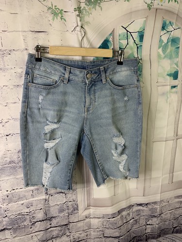 Time And Tru Bermuda Shorts Women Size 