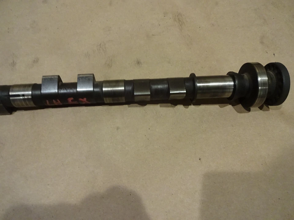 Árbol de levas de escape izquierdo Ferrari Mondial t, 348 - P/N 139338 Foto 2 de 4