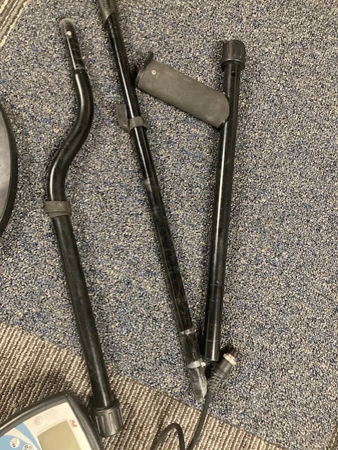 MINELAB X-TERRA 705 GOLD PACK METAL DETECTOR with Double d coil - Image 4 of 4