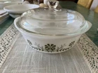 Vintage Glasbake J514 2 quart Casserole green flowers dish w/lid