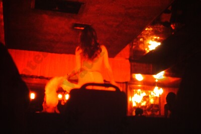 Pretty woman busty dancer on stage  candid 35mm Slide V7c9
